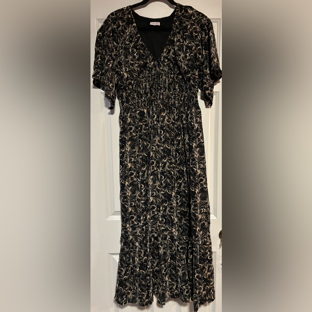Pink Lily Empire Waist Black and Cream Floral Maxi Dress, size Small
